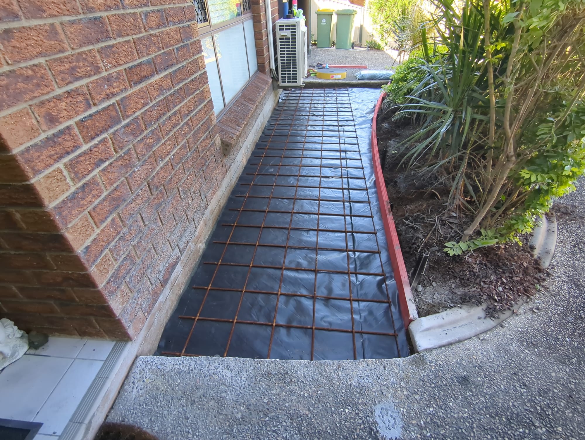 SL92 reinforcement mesh placed prior to chairing up